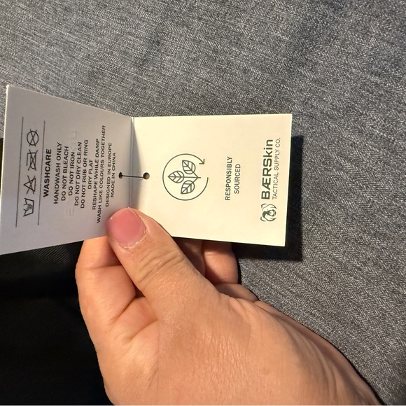 Bearskin Men’s Black Hat – New With Tags - Picture 3 of 5